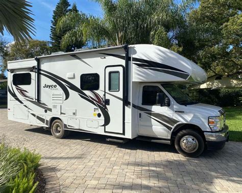 daytona international speedway rv rentals.